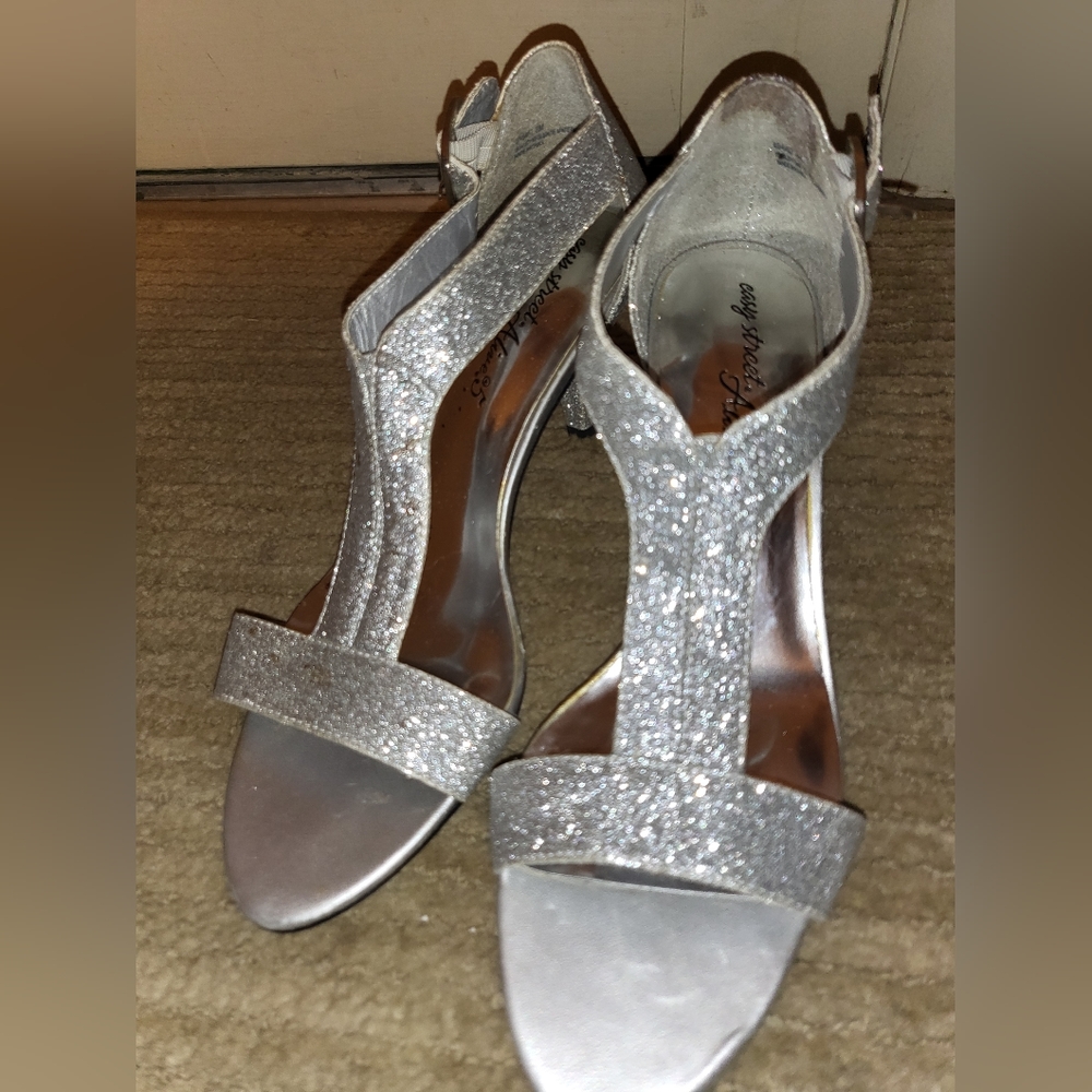 Sparkly silver 1 inch heels
